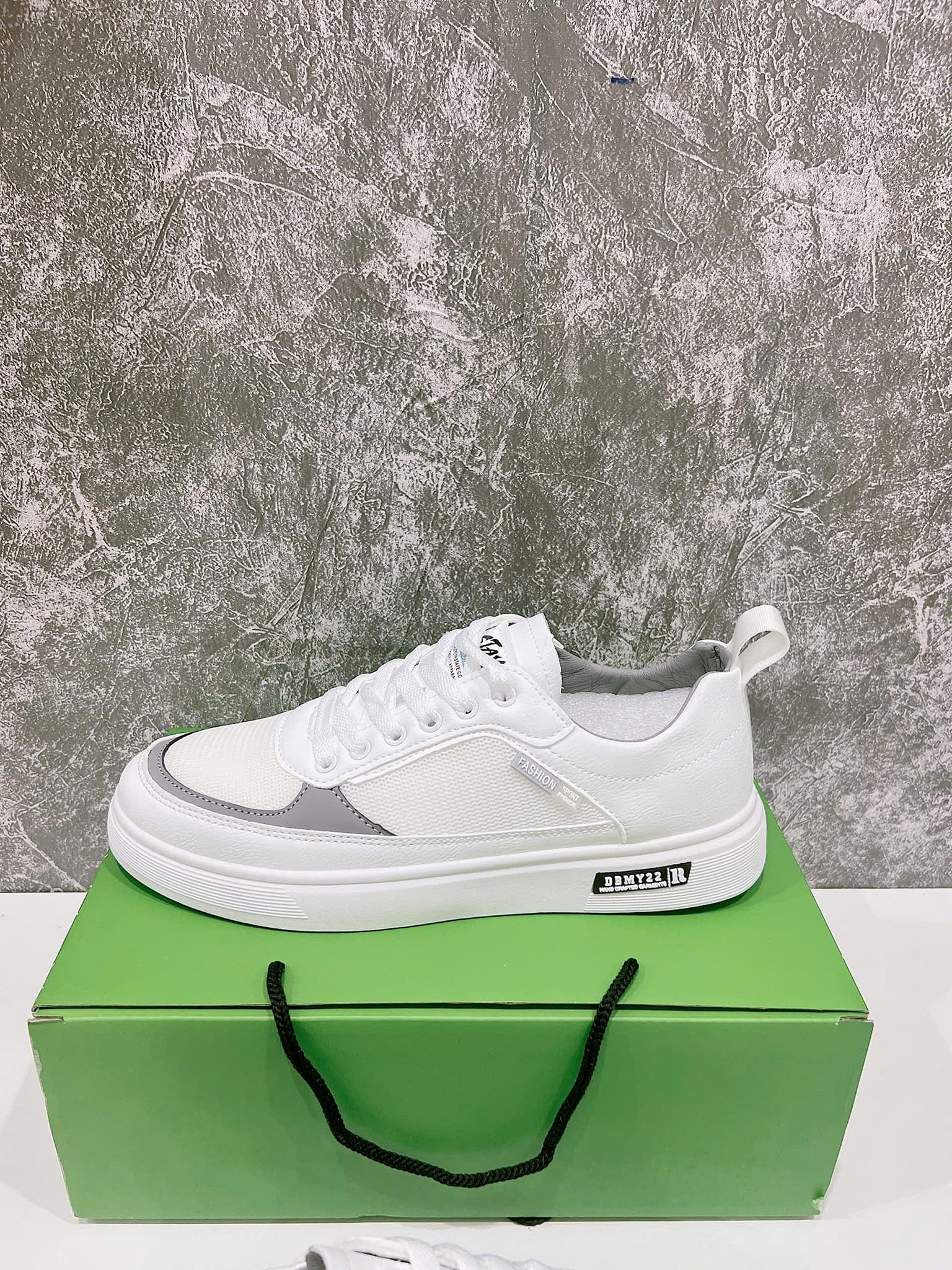 Giày Nam hàng QC fullbox đẹp Sz 39.40.41.42 #210k